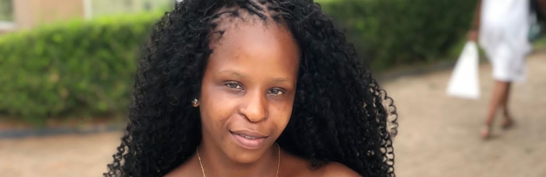 Gl&oacute;ria Macombo