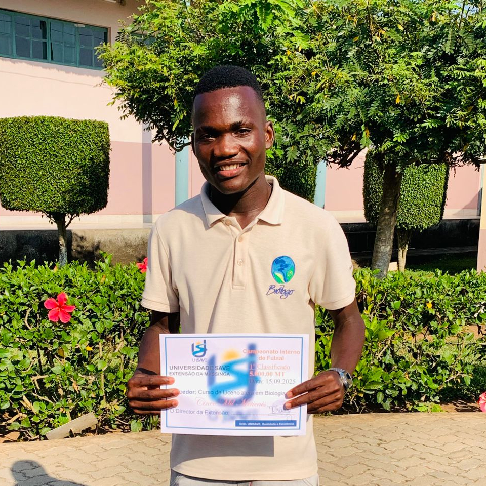 Eufr&aacute;sio  Bango